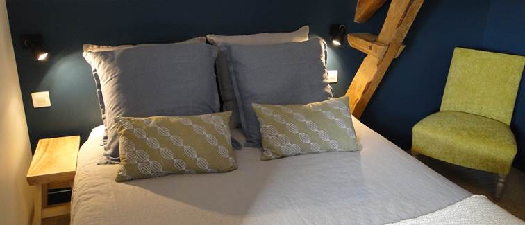 Chambre de Lucie lit double