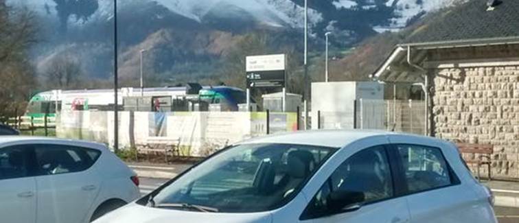 zoé gare Bedous