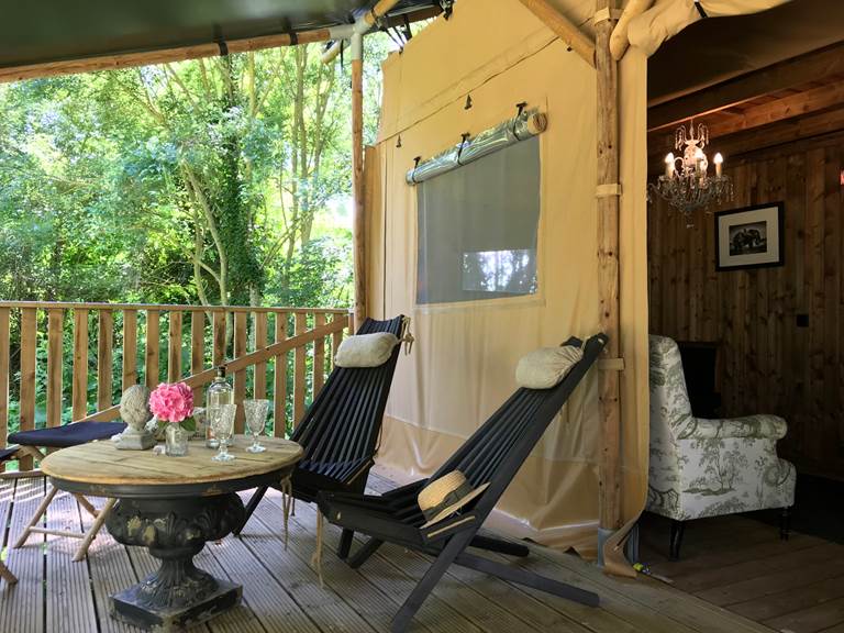 LESLODGESDUCHATEAU-TERRASSE MARIE ANTOINETTE