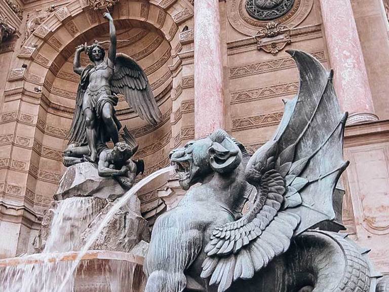Fontaine Saint-Michel