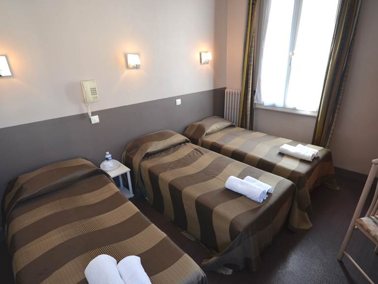 La_Regence_Lourdes_Chambre_Trple