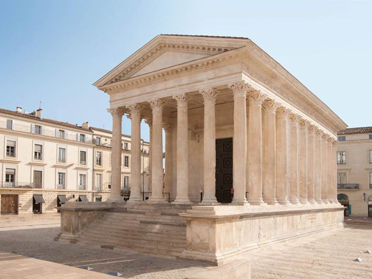 Maison Carrée