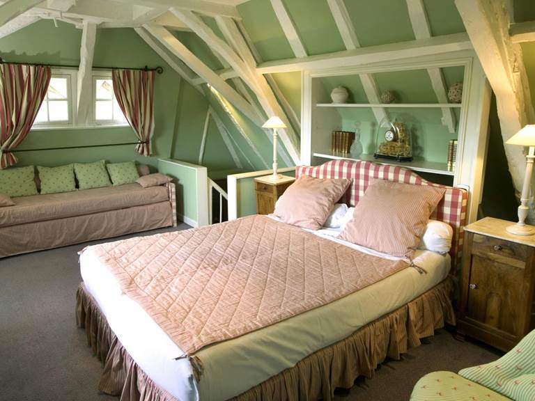 Vieux-Logis-Chambre-Superieure-1