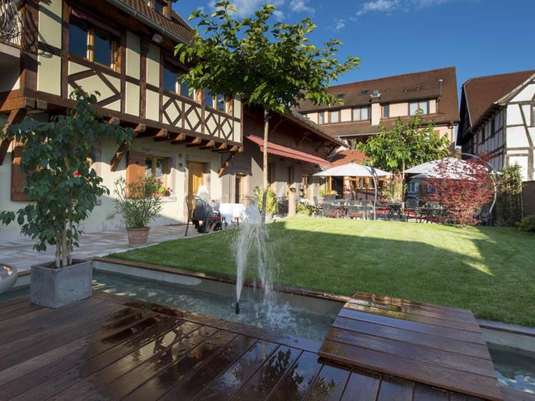 Hostellerie La Charrue