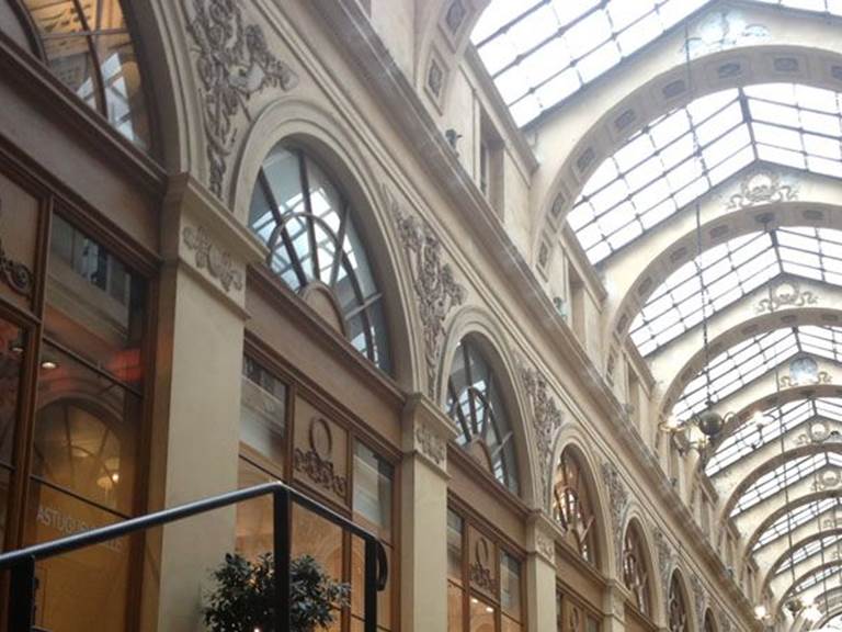 Built in 1826, Galerie Vivienne is probably one of the most elegant passageways that remain in Paris nowadays