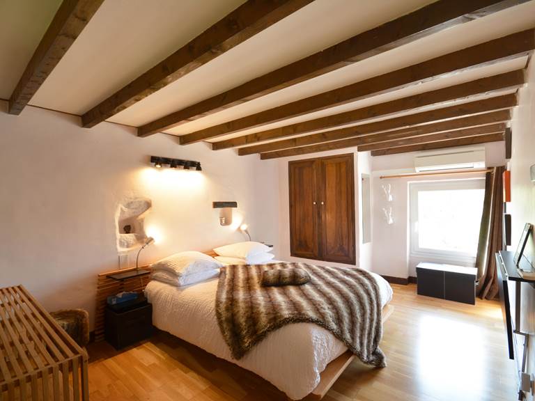 tres cosy la chambre valere en mezzanine