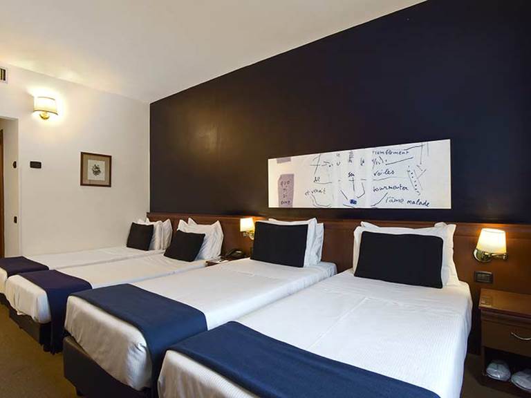 chambre quadruple