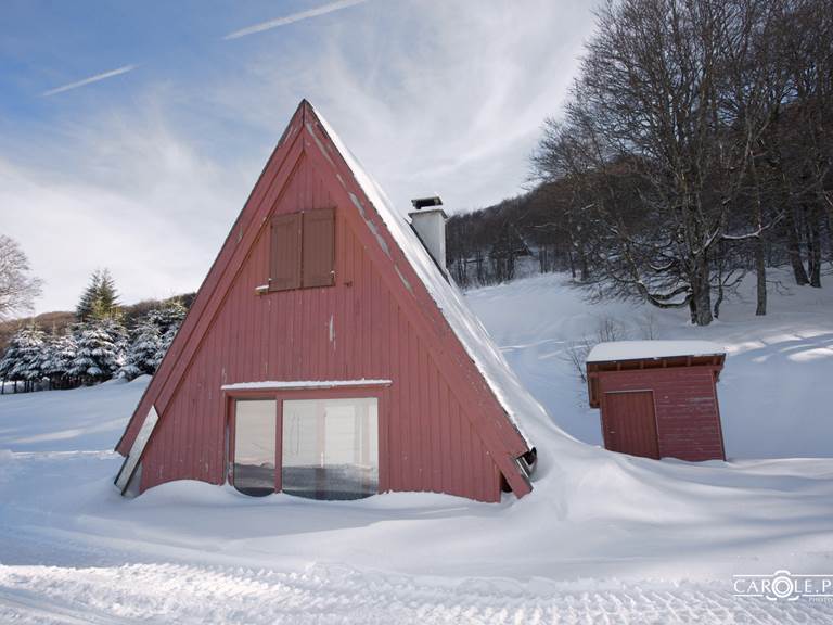 Chalet Delta V4 sous la neige