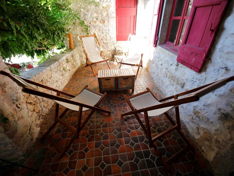 L'Hortus, terrasse sur patio
