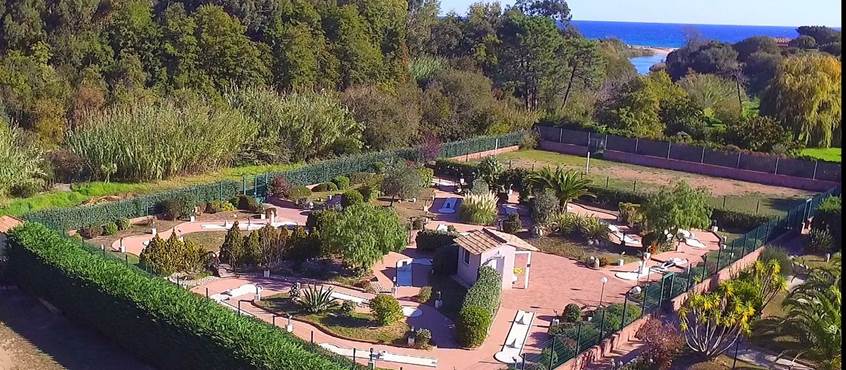 Vue Aérienne MINI GOLF