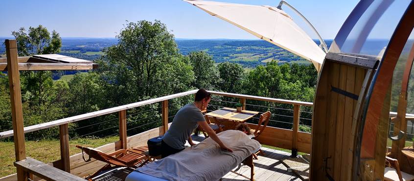 Massage terrasse Domostella Lourd