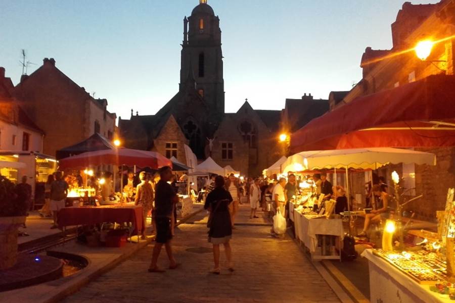marché-artisanal-terroir-nocturne-batz-sur-mer